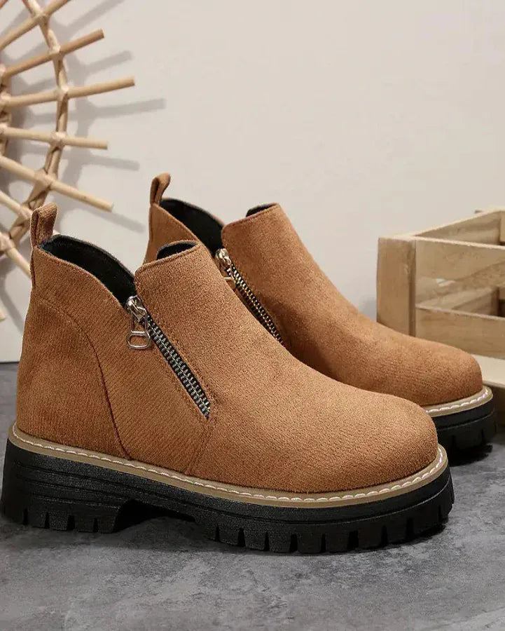 Bottines Chelsea en Daim – Élégance Automne-Hiver