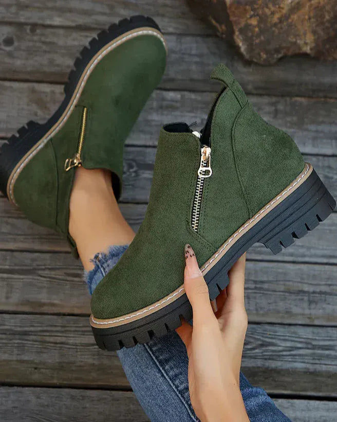 Bottines Chelsea en Daim – Élégance Automne-Hiver