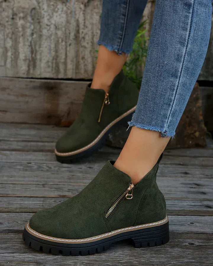 Bottines Chelsea en Daim – Élégance Automne-Hiver