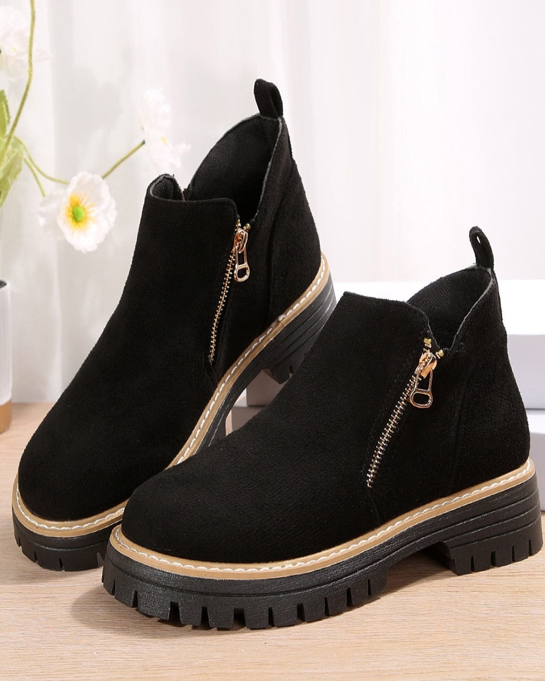 Bottines Chelsea en Daim – Élégance Automne-Hiver