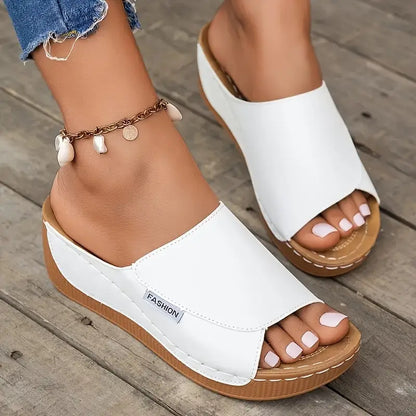 Sandale d'été confortable à talon épais