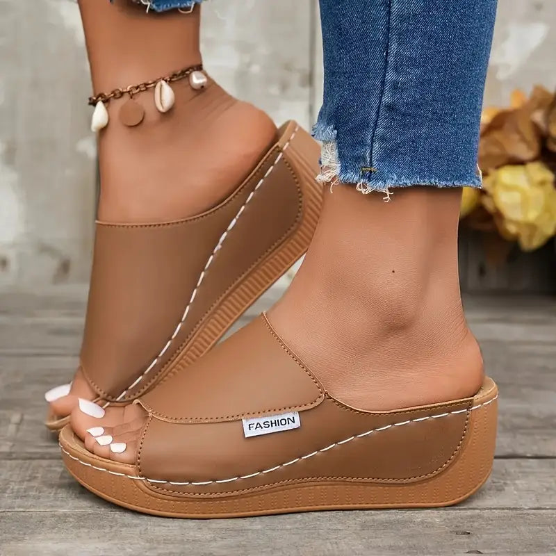 Sandale d'été confortable à talon épais